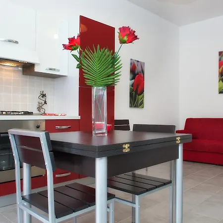 Casa Longo 2 卡斯泰拉马莱